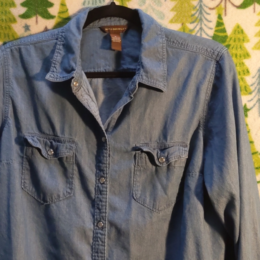 Jean Jacket/ Button Up - Picture 2 of 5